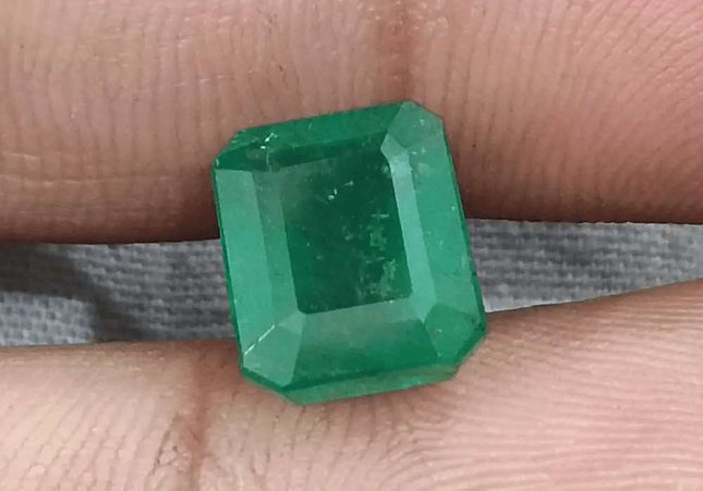 GSI Certified 4.17ct Velvet Green Emerald Natural Earth Mined Gemstone - SMSGEMS 