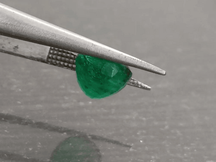 GSI Certified 4.18ct Deep Green Swat Emerald, 100% Natural Gemstone - SMSGEMS 