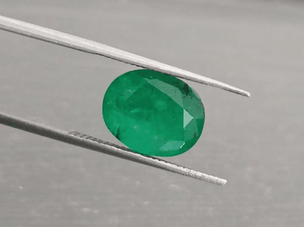 GSI Certified 4.18ct Deep Green Swat Emerald, 100% Natural Gemstone - SMSGEMS 