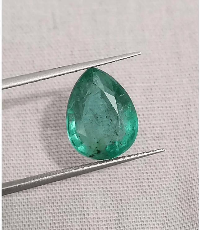 GSI Certified 4.19ct Medium Deep Zambian Emerald, Natural Earth Mined Gemstone - SMSGEMS 