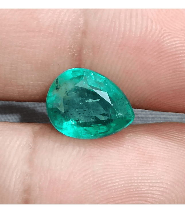 GSI Certified 4.19ct Medium Deep Zambian Emerald, Natural Earth Mined Gemstone - SMSGEMS 