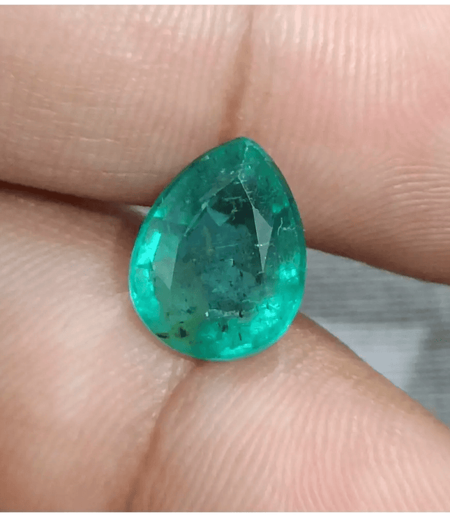 GSI Certified 4.19ct Medium Deep Zambian Emerald, Natural Earth Mined Gemstone - SMSGEMS 