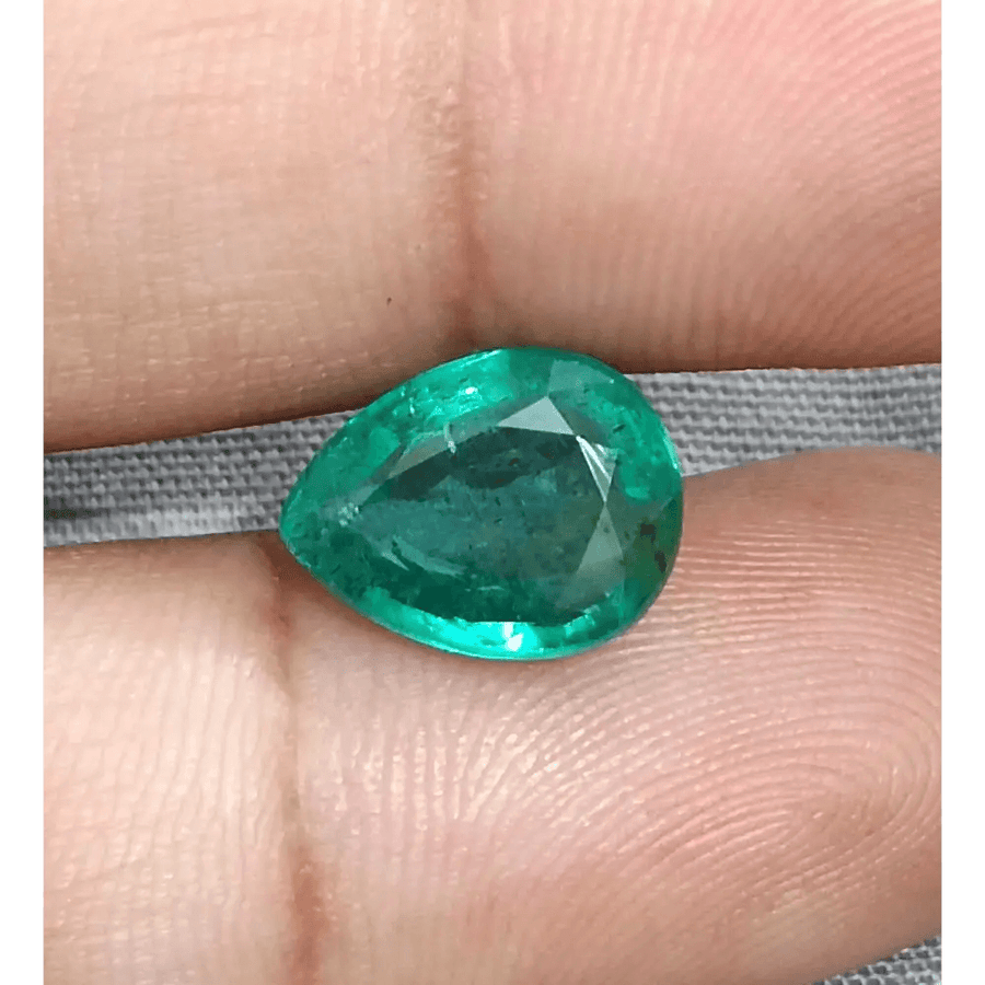 GSI Certified 4.19ct Medium Deep Zambian Emerald, Natural Earth Mined Gemstone - SMSGEMS 