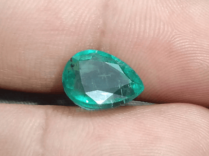 GSI Certified 4.19ct Medium Deep Zambian Emerald, Natural Earth Mined Gemstone - SMSGEMS 