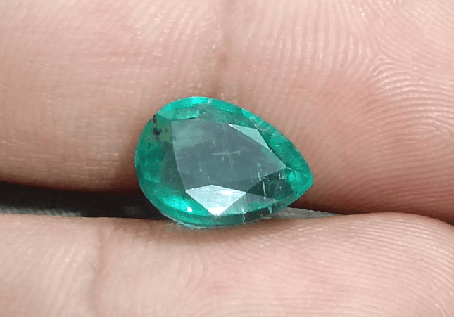 GSI Certified 4.19ct Medium Deep Zambian Emerald, Natural Earth Mined Gemstone - SMSGEMS 