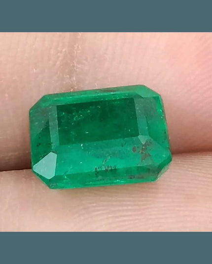4.25ct GSI Certified Vivid Deep Green Natural Earth Mined - SMSGEMS 