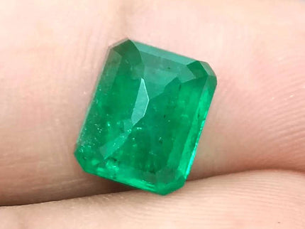 4.25ct GSI Certified Vivid Deep Green Natural Earth Mined - SMSGEMS 