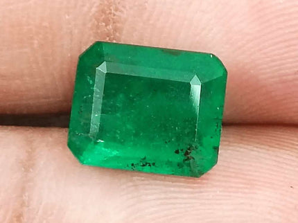 4.25ct GSI Certified Vivid Deep Green Natural Earth Mined - SMSGEMS 