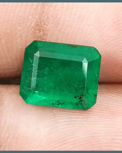 4.25ct GSI Certified Vivid Deep Green Natural Earth Mined - SMSGEMS 