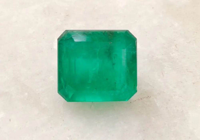 GSI Certified 4.30ct Velvet Green Colombian Emerald , Natural Earth Mined Gemstone - SMSGEMS 