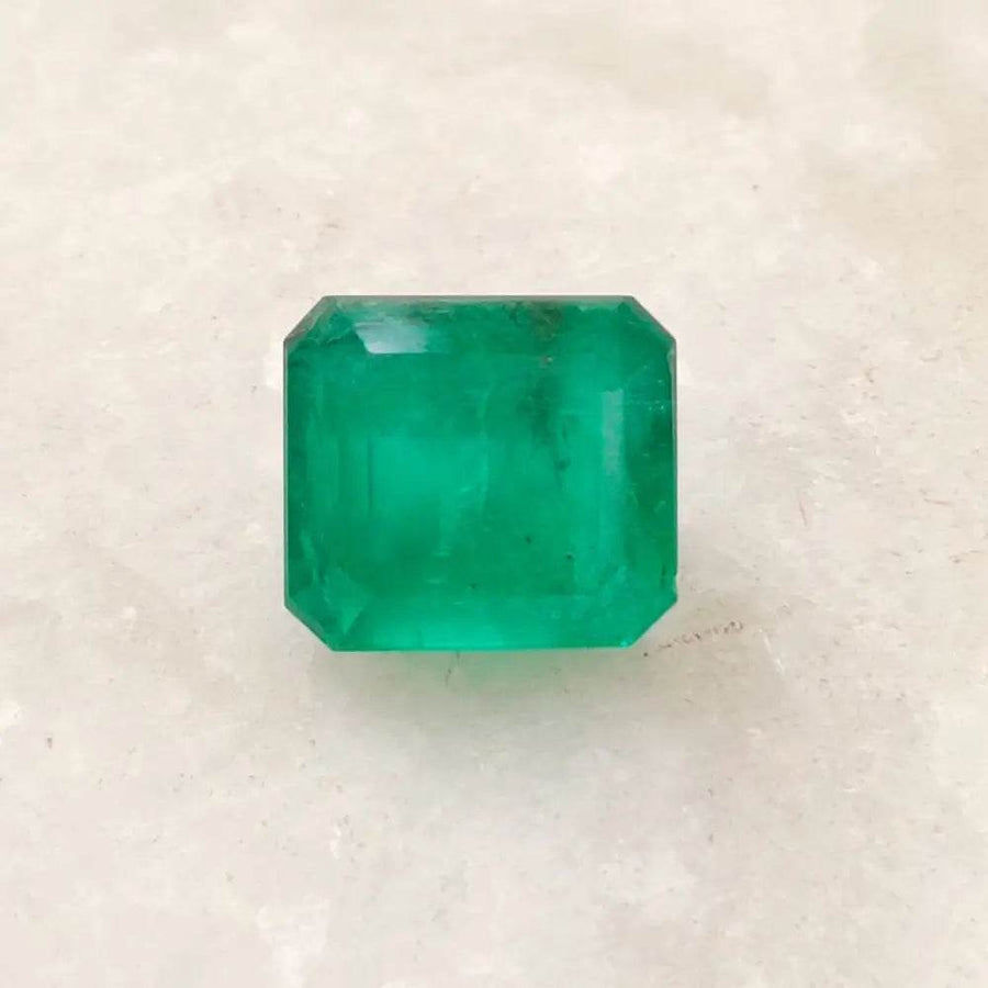 GSI Certified 4.30ct Velvet Green Colombian Emerald , Natural Earth Mined Gemstone - SMSGEMS 