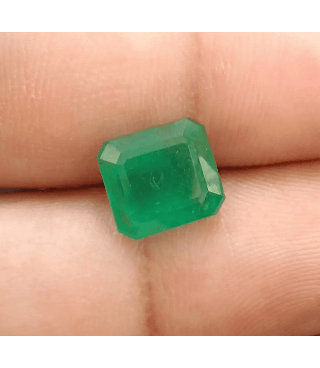GSI Certified 4.30ct Velvet Green Colombian Emerald , Natural Earth Mined Gemstone - SMSGEMS 