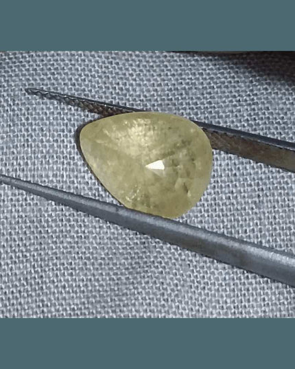4.35ct Yellow Sapphire Natural Untreated Gemstone GSI Certified Ceylon - SMSGEMS 
