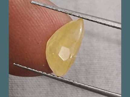 4.35ct Yellow Sapphire Natural Untreated Gemstone GSI Certified Ceylon - SMSGEMS 