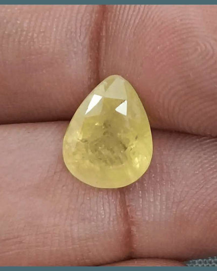 4.35ct Yellow Sapphire Natural Untreated Gemstone GSI Certified Ceylon - SMSGEMS 
