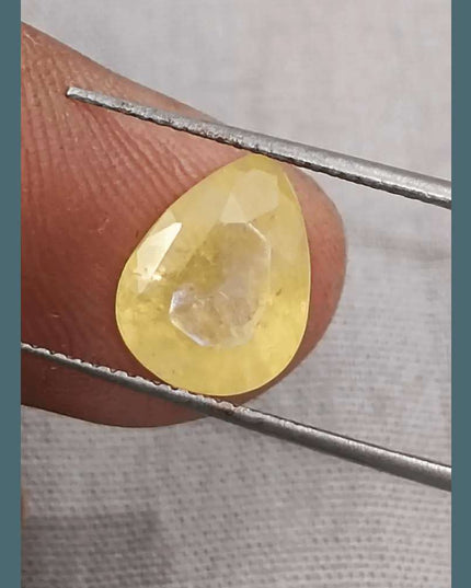 4.35ct Yellow Sapphire Natural Untreated Gemstone GSI Certified Ceylon - SMSGEMS 