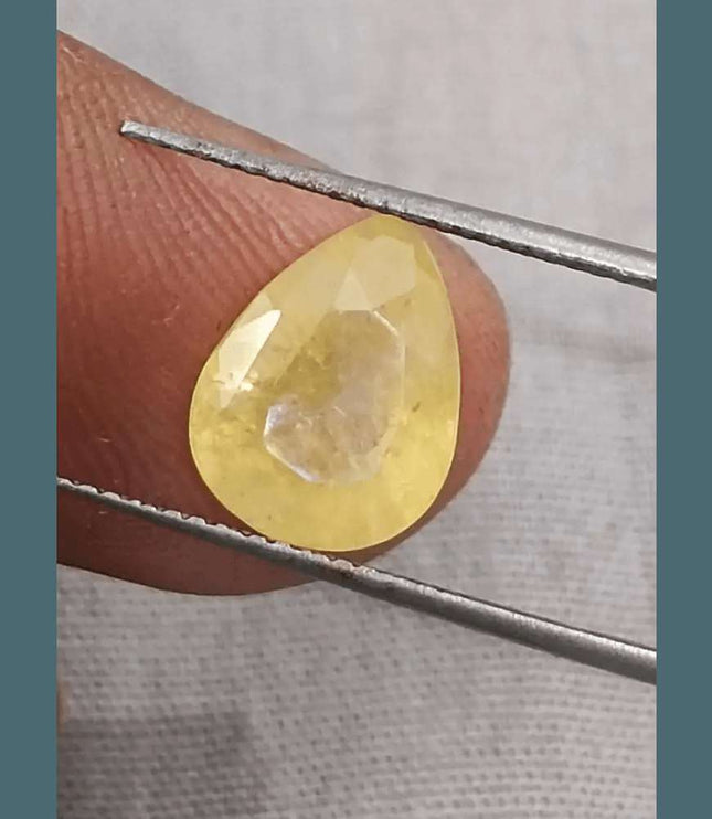 4.35ct Yellow Sapphire Natural Untreated Gemstone GSI Certified Ceylon - SMSGEMS 