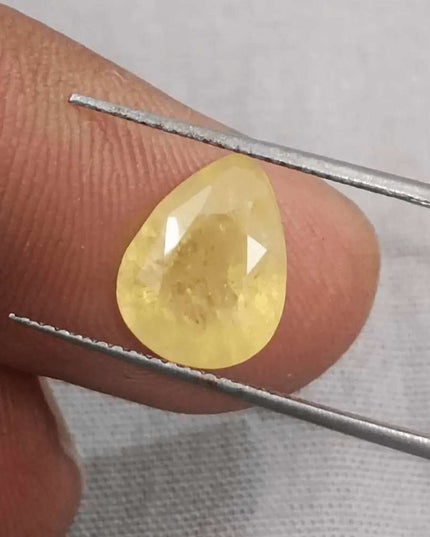 4.35ct Yellow Sapphire Natural Untreated Gemstone GSI Certified Ceylon - SMSGEMS 