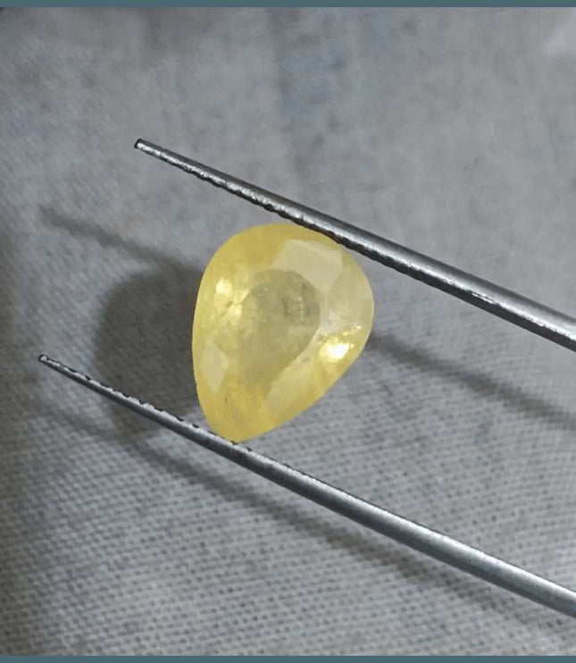 4.35ct Yellow Sapphire Natural Untreated Gemstone GSI Certified Ceylon - SMSGEMS 