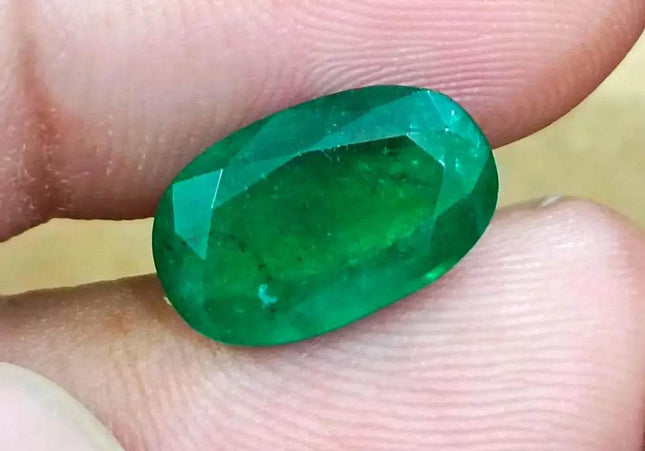 GSI Certified 4.36ct Deep Velvet Green Zambian Emerald , 100% Natural Earth Mined Gemstone. - SMSGEMS 