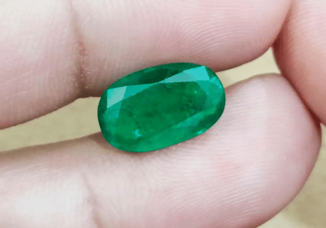 GSI Certified 4.36ct Deep Velvet Green Zambian Emerald , 100% Natural Earth Mined Gemstone. - SMSGEMS 