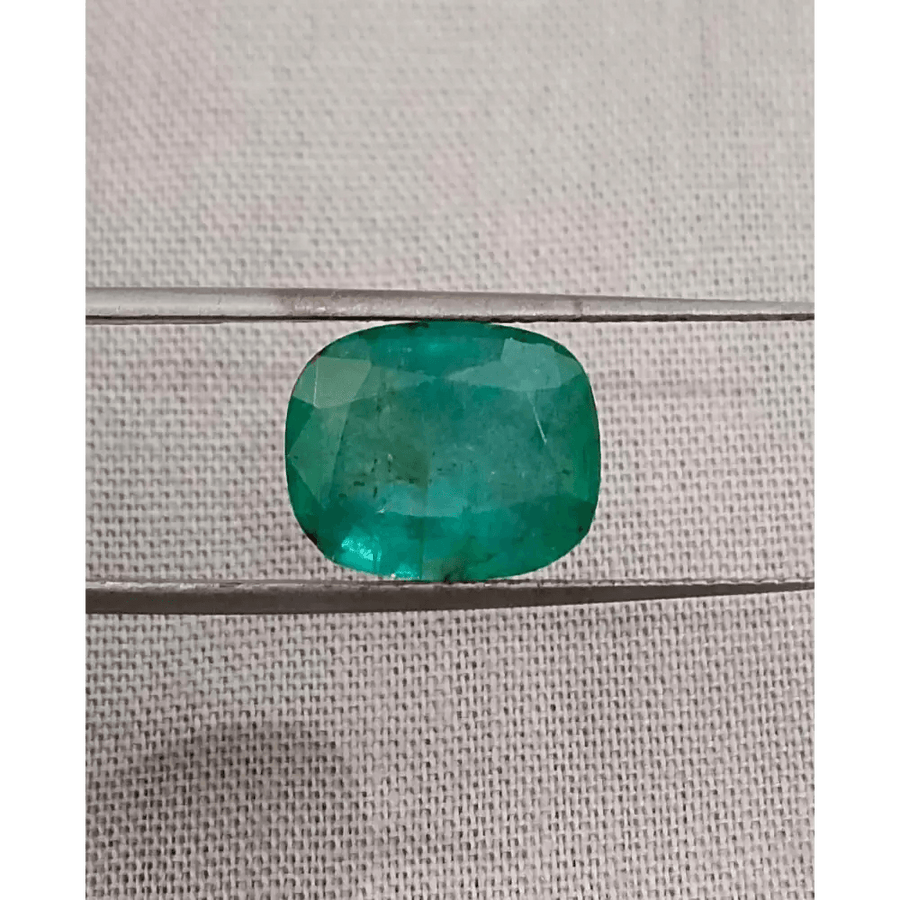 GSI Certified 4.74ct Zambian Emerald , 100% Natural Earth Mined Gemstone - SMSGEMS 