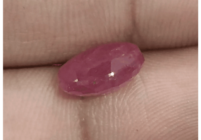 4.92ct Natural Untreated Ruby Stunning Natural Ruby 4.92ct Ruby 4.92ct Untreated Gemstone - SMSGEMS 