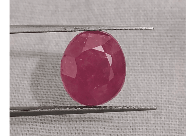 4.92ct Natural Untreated Ruby Stunning Natural Ruby 4.92ct Ruby 4.92ct Untreated Gemstone - SMSGEMS 