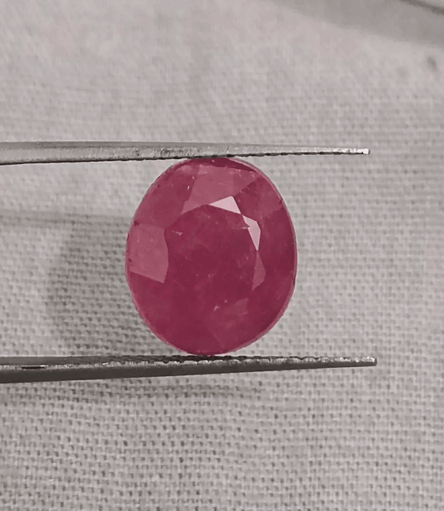 4.92ct Natural Untreated Ruby Stunning Natural Ruby 4.92ct Ruby 4.92ct Untreated Gemstone - SMSGEMS 