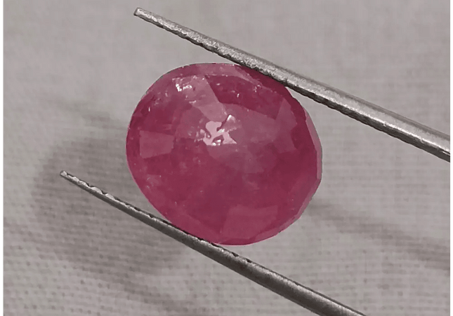 4.92ct Natural Untreated Ruby Stunning Natural Ruby 4.92ct Ruby 4.92ct Untreated Gemstone - SMSGEMS 
