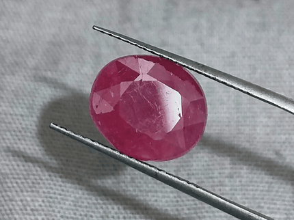 4.92ct Natural Untreated Ruby Stunning Natural Ruby 4.92ct Ruby 4.92ct Untreated Gemstone - SMSGEMS 