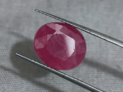 4.92ct Natural Untreated Ruby Stunning Natural Ruby 4.92ct Ruby 4.92ct Untreated Gemstone - SMSGEMS 
