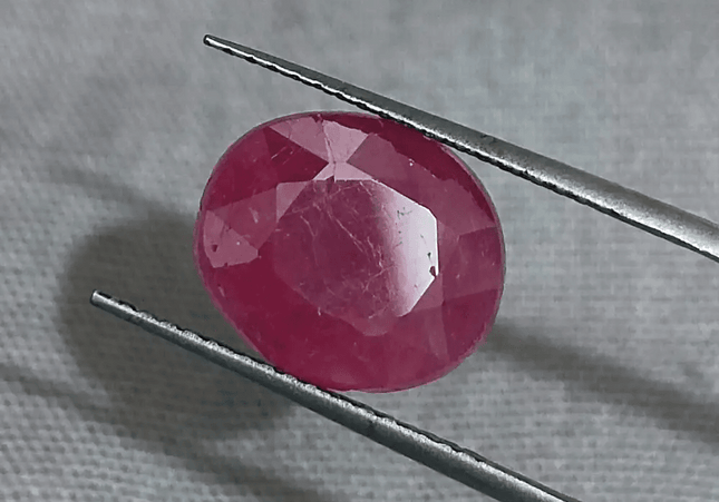 4.92ct Natural Untreated Ruby Stunning Natural Ruby 4.92ct Ruby 4.92ct Untreated Gemstone - SMSGEMS 