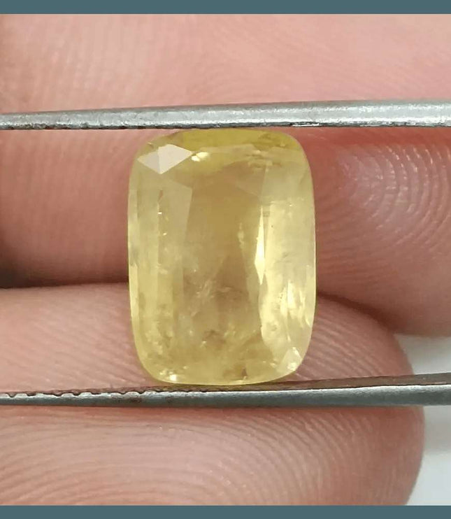 5.44ct Intense Yellow Ceylon Sapphire GSI Certified - SMSGEMS 