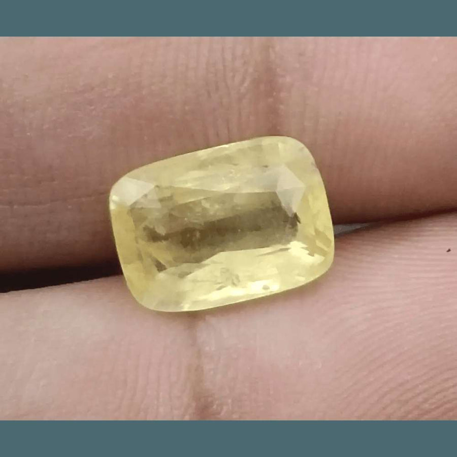 5.44ct Intense Yellow Ceylon Sapphire GSI Certified - SMSGEMS 