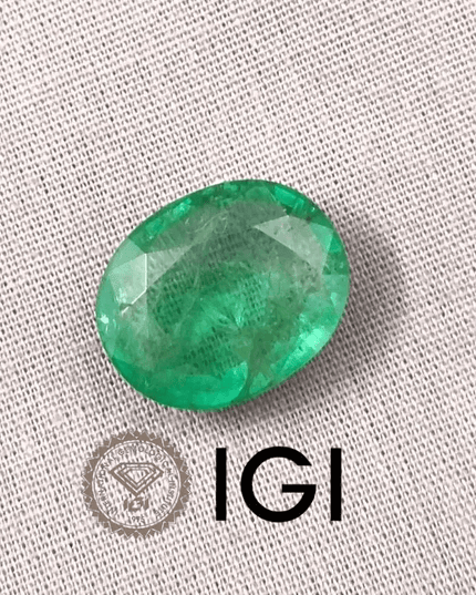 IGI Certified 13.36ct Pakistan Oval Cut Full Luster Emerald, Natural Earth Mined Gemstone. - SMSGEMS 