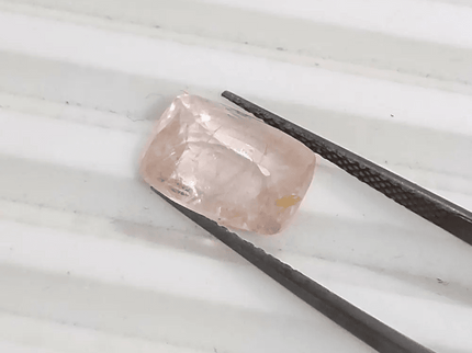 3.65ct IGI Certified Untreated Ceylon Padparadscha Sapphire - SMSGEMS 