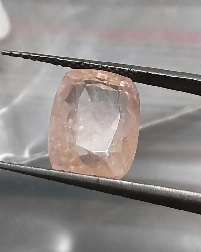 IGI Certified 4.90ct Padparadscha Sapphire, Natural untreated Gemstone - SMSGEMS 