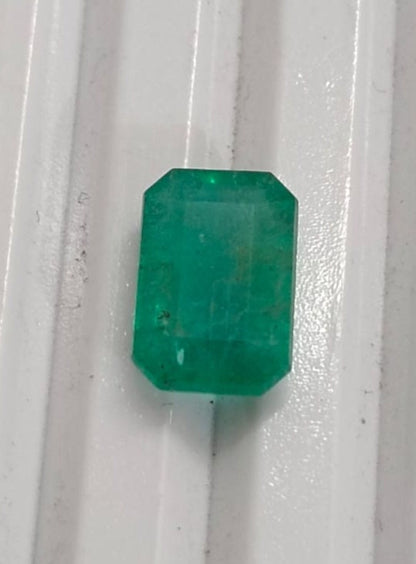 2.77ct Zambian Emerald, 100% Natural Gem