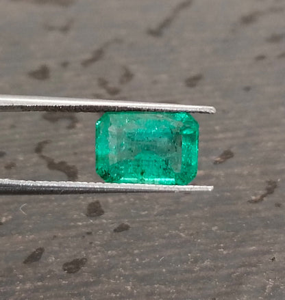 1.64ct Zambian Emerald, 100% Natural Gem