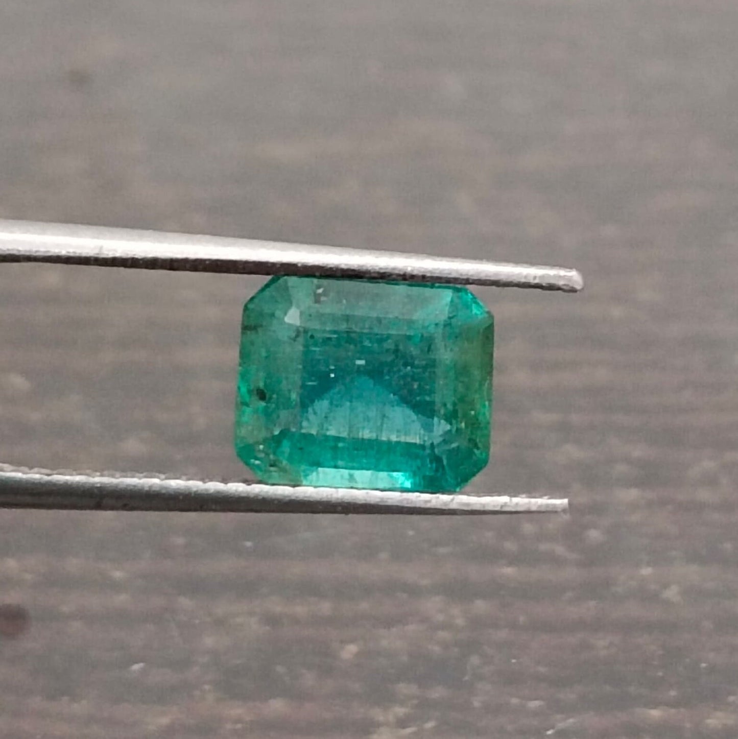 1.57ct Zambian Emerald, 100% Natural Gem