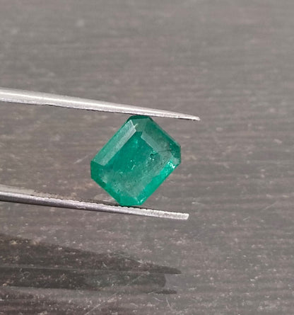 2.38ct Zambian Emerald, 100% Natural Gem