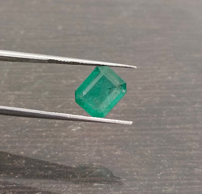 2.38ct Zambian Emerald, 100% Natural Gem