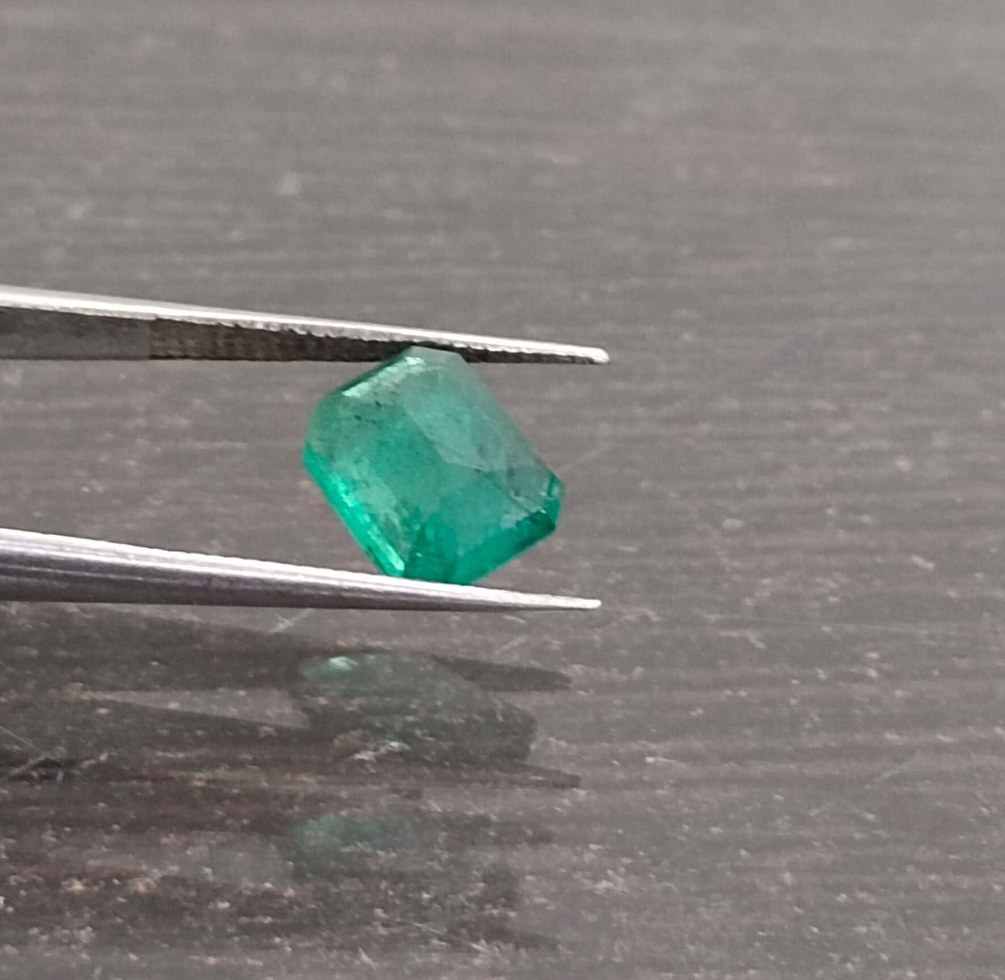 2.38ct Zambian Emerald, 100% Natural Gem