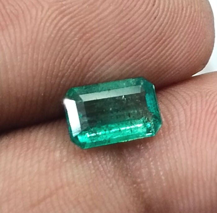 1.67ct Zambian Emerald, 100% Natural Gem