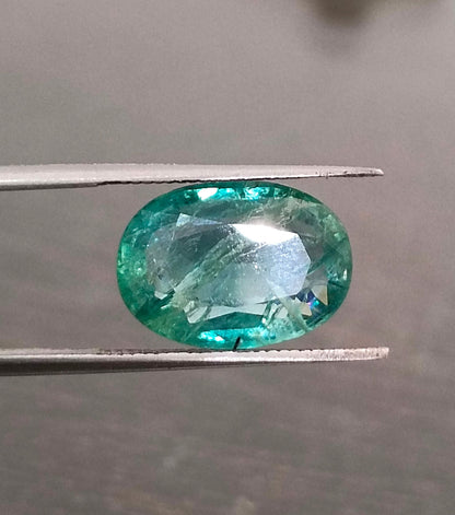 4.15ct  Certified Zambian Emerald, 100% Natural Gem