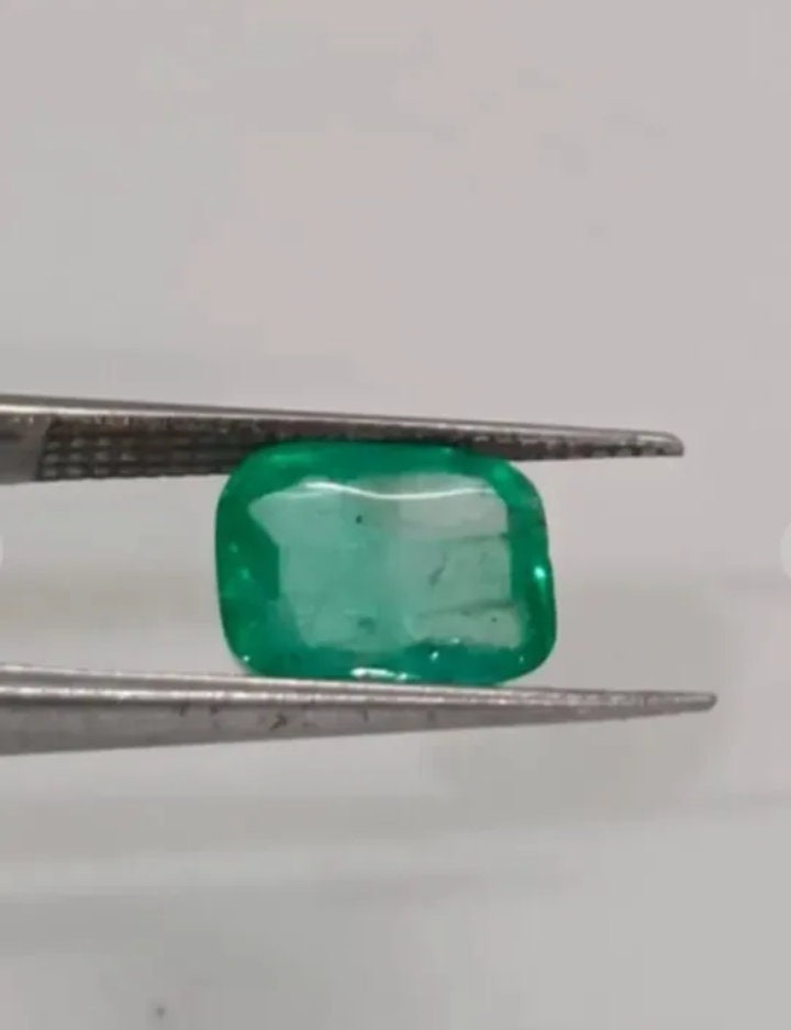 2.01ct Ethiopian Emerald, 100% Natural Gem