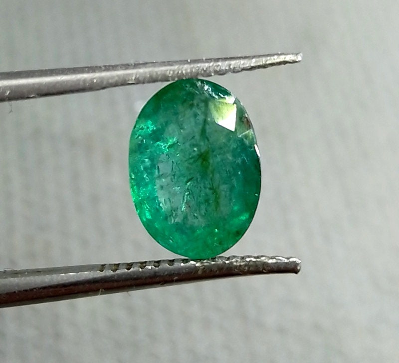 2.30ct Zambian Emerald, 100% Natural Gem