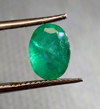 1.75ct Zambian Emerald, 100% Natural Gem