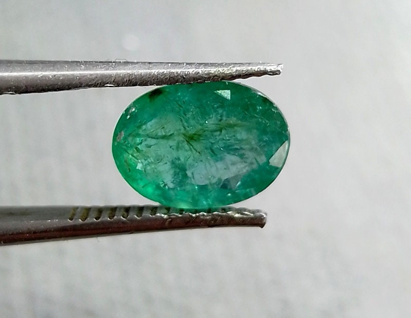 2.30ct Zambian Emerald, 100% Natural Gem